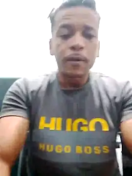 Snapshot of Rodr_go14 chatting on 06.14.26 Rodr go14 online show from 06.14.26