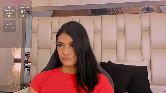 KatherineRuiz  online show from 04.16.26