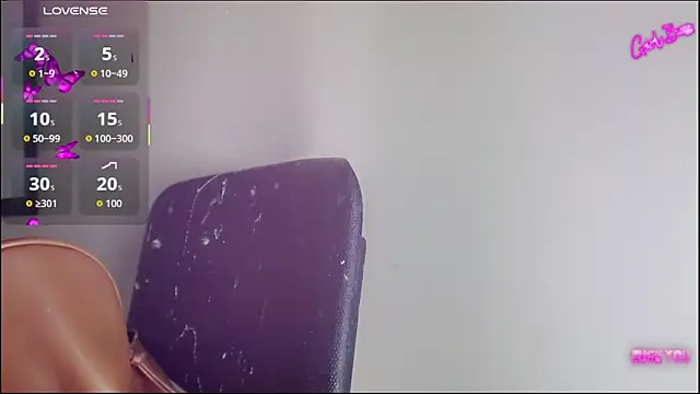 Snapshot of Valeria_Linares chatting on 03.27.26 Valeria Linares online show from 03.27.26