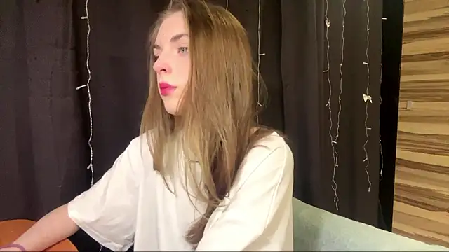 PollyDream online show from 02.26.26