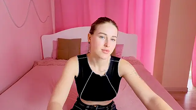 Violettta doll online show from 03.02.26