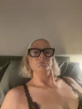 Amelie BlondeXX online show from 07.06.26