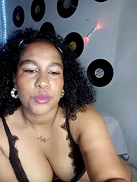 medusafox  online show from 03.07.26