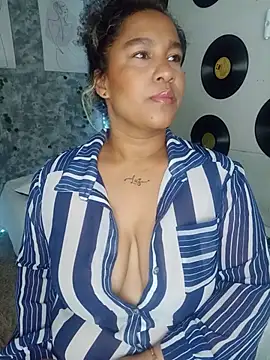 Snapshot of medusafox_ chatting on 06.24.26 medusafox online show from 06.24.26