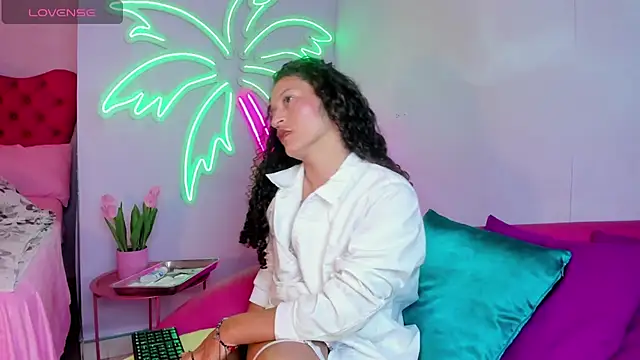JeiLovee online show from 05.03.26