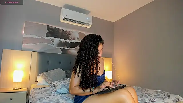 JeiLovee online show from 05.22.26