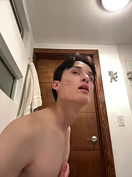 Snapshot of harfuch chatting on 03.22.26 harfuch online show from 03.22.26