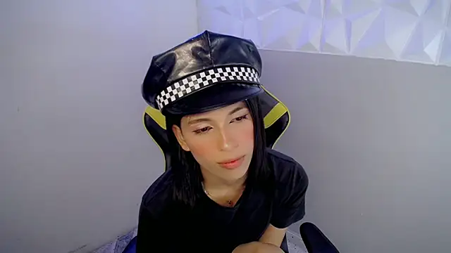 Larry craft online show from 04.16.26