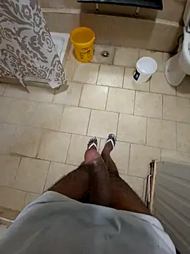 Snapshot of horneybachlor chatting on 02.25.26 horneybachlor online show from 02.25.26