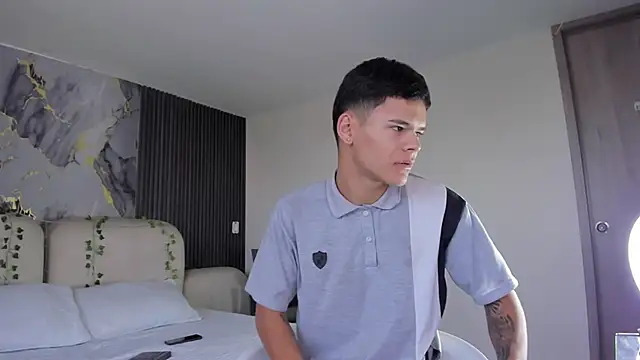 DylanRoyce  online show from 03.15.26