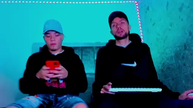 alex and christhoper online show from 05.15.26
