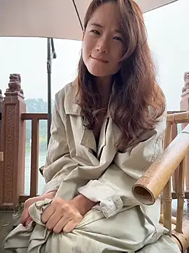 Mia-lp online show from 04.06.26