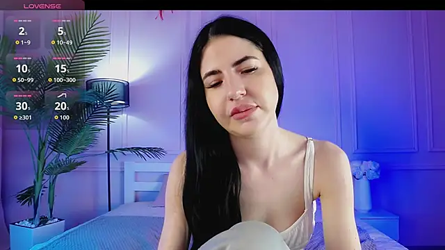 EmilyRamsey online show from 04.15.26