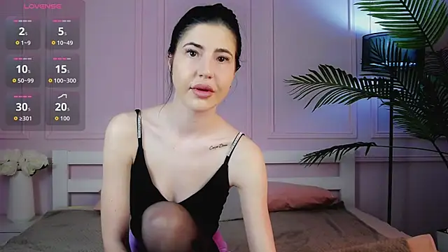 EmilyRamsey online show from 04.29.26