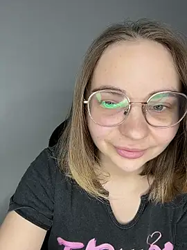 Snapshot of Caboniahoney chatting on 02.27.26 Caboniahoney online show from 02.27.26