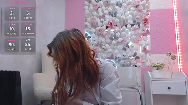 Snapshot of EmberLuna_ chatting on 04.20.26 EmberLuna online show from 04.20.26
