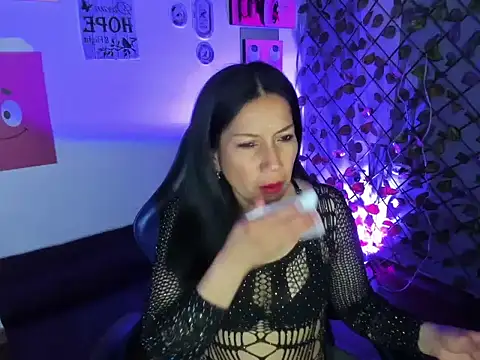 Snapshot of Megan_Collinss1 chatting on 03.15.26 Megan Collinss1 online show from 03.15.26