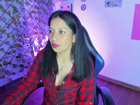 Snapshot of Megan_Collinss1 chatting on 03.24.26 Megan Collinss1 online show from 03.24.26