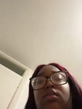 Snapshot of sweetzberri2 chatting on 02.28.26 sweetzberri2 online show from 02.28.26