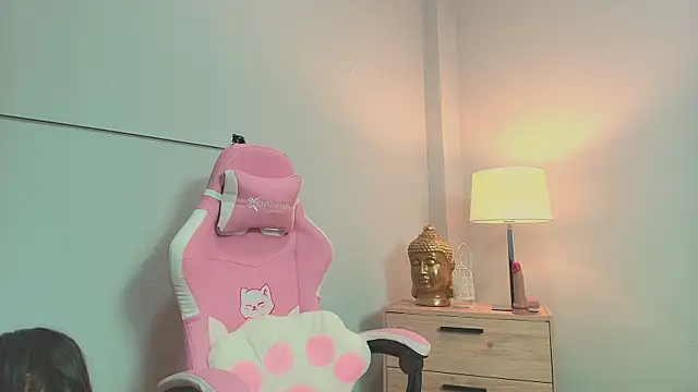 gabyevans4 online show from 03.23.26