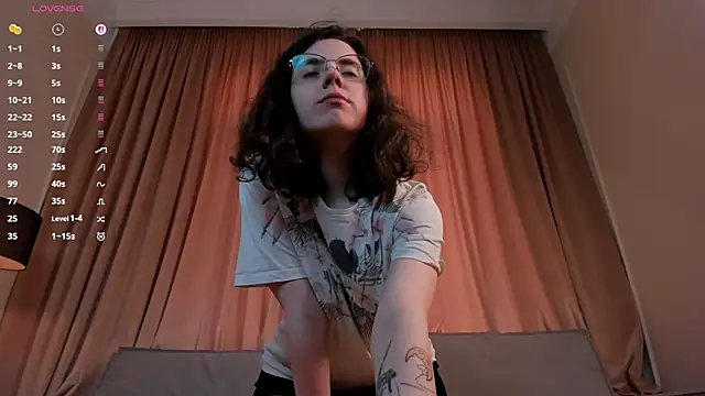 MuiEagan online show from 04.12.26