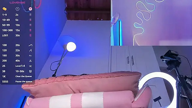 miacapone online show from 03.20.26