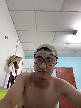 Snapshot of Gonzalogz chatting on 04.05.26 Gonzalogz online show from 04.05.26