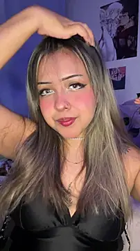 Moon Velvet  online show from 03.22.26