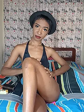 Snapshot of TinnaPeyton chatting on 05.26.26 TinnaPeyton online show from 05.26.26