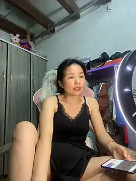Ivy Trix2 online show from 05.14.26