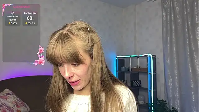 RosaMoore online show from 04.05.26