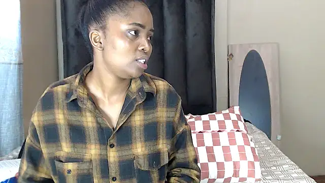 LexyDiana online show from 04.26.26
