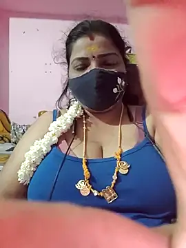 Snapshot of tamil_lathikaaa chatting on 06.20.26 tamil lathikaaa online show from 06.20.26