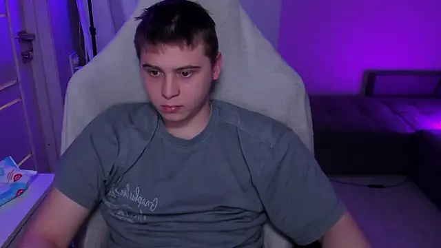 Snapshot of max_sm1th chatting on 03.04.26 max sm1th online show from 03.04.26