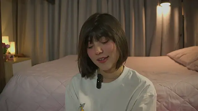 Snapshot of AitanaJhons_ chatting on 04.22.26 AitanaJhons online show from 04.22.26