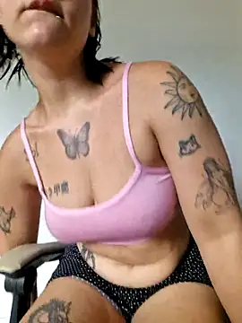 quemerayssa online show from 04.03.26