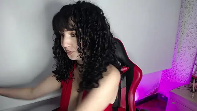 Snapshot of artemisa_aly chatting on 02.27.26 artemisa aly online show from 02.27.26