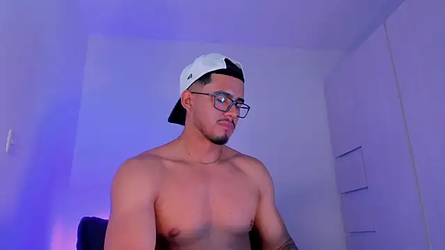 THADEO KING2 online show from 04.10.26