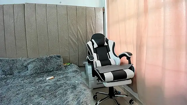 pipe hot04 online show from 04.18.26