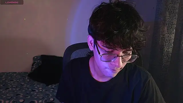 Snapshot of noah_millerx chatting on 02.27.26 noah millerx online show from 02.27.26