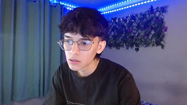 noah millerx online show from 04.12.26