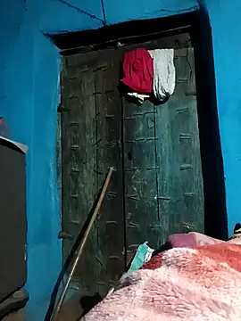 Nude-couple2 online show from 02.26.26