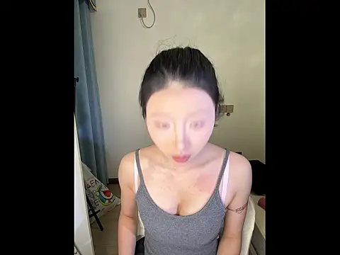 Y--F--LOVE online show from 04.08.26