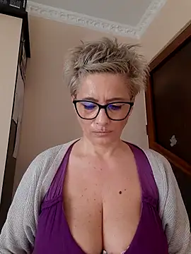 Snapshot of LunaBlaise chatting on 03.10.26 LunaBlaise online show from 03.10.26