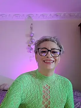 Snapshot of LunaBlaise chatting on 05.06.26 LunaBlaise online show from 05.06.26