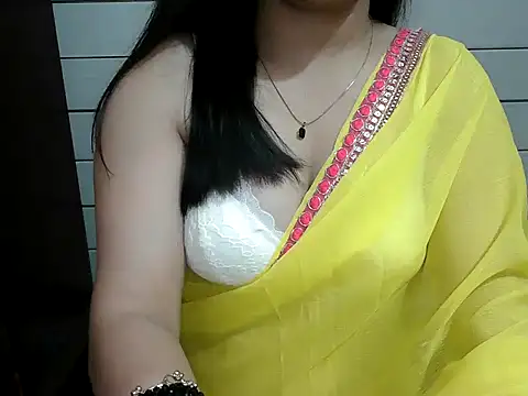Snapshot of Shruchi chatting on 06.05.26 Shruchi online show from 06.05.26