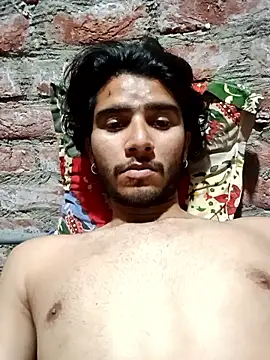 Snapshot of CoralN chatting on 03.03.26 CoralN online show from 03.03.26