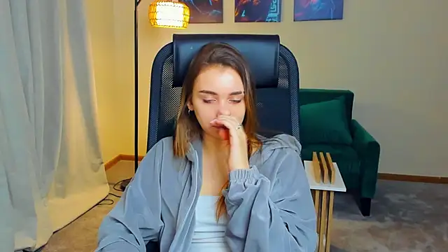 CarmelPerlas online show from 03.04.26