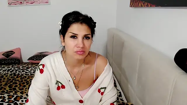 NickyHotXO online show from 05.13.26