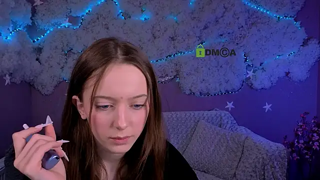 chloe ley online show from 03.12.26